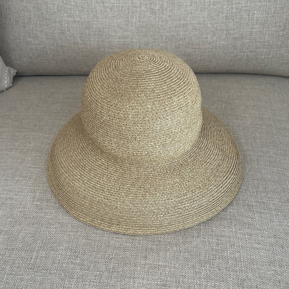 Eric Javits Elegant Tan Sun Hat